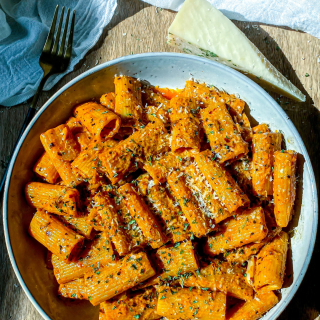 spicy creamy chili oil pasta gigi hadid pasta alla vodka inspired